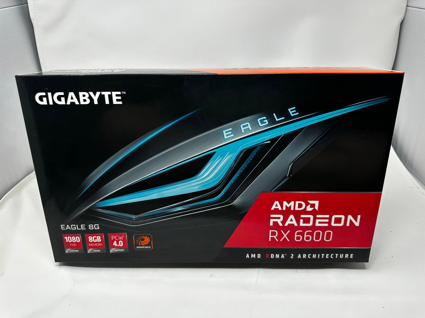 Radeon™ RX 6600 EAGLE 8G