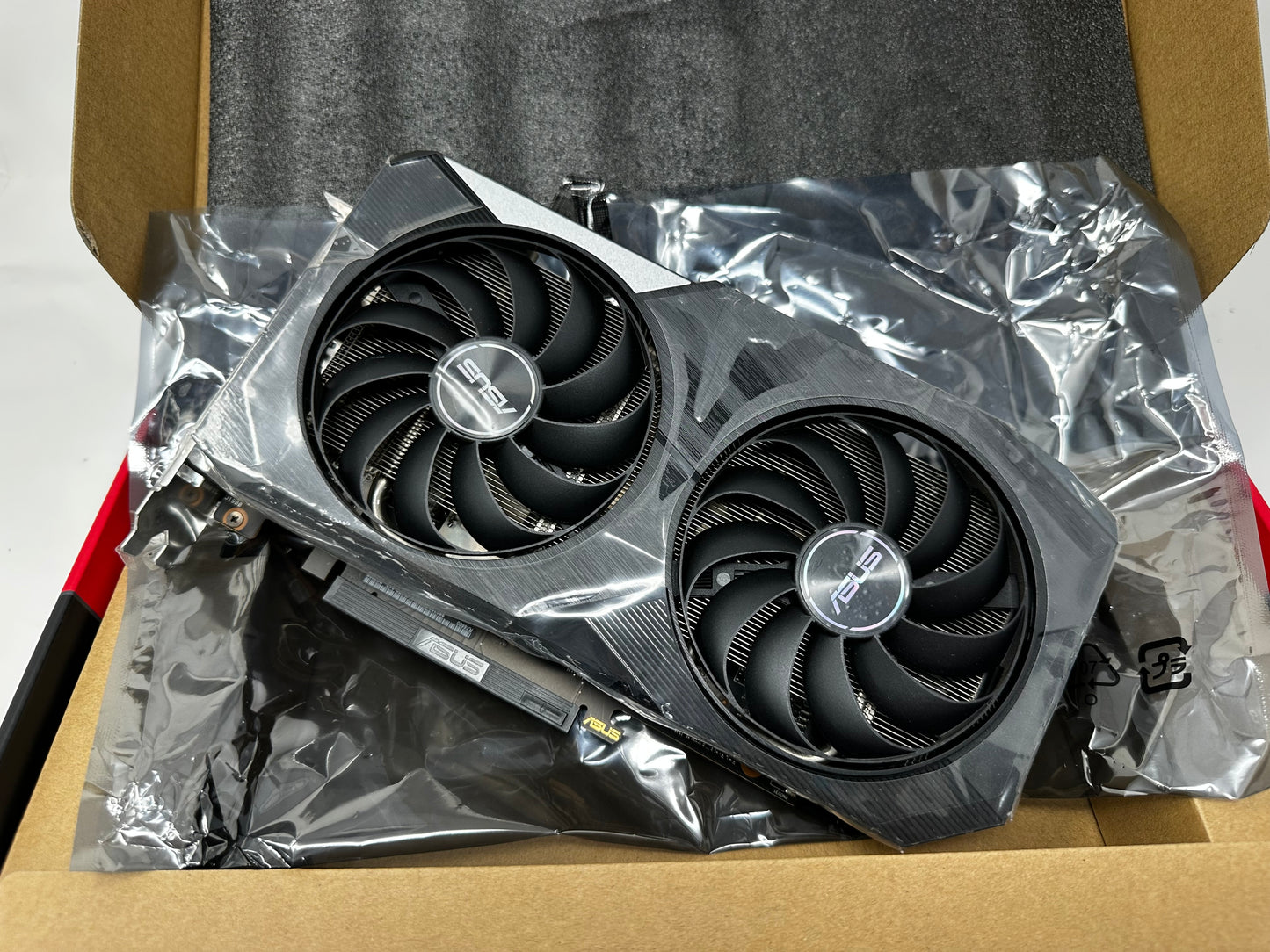 ASUS Dual Radeon™ RX 6600