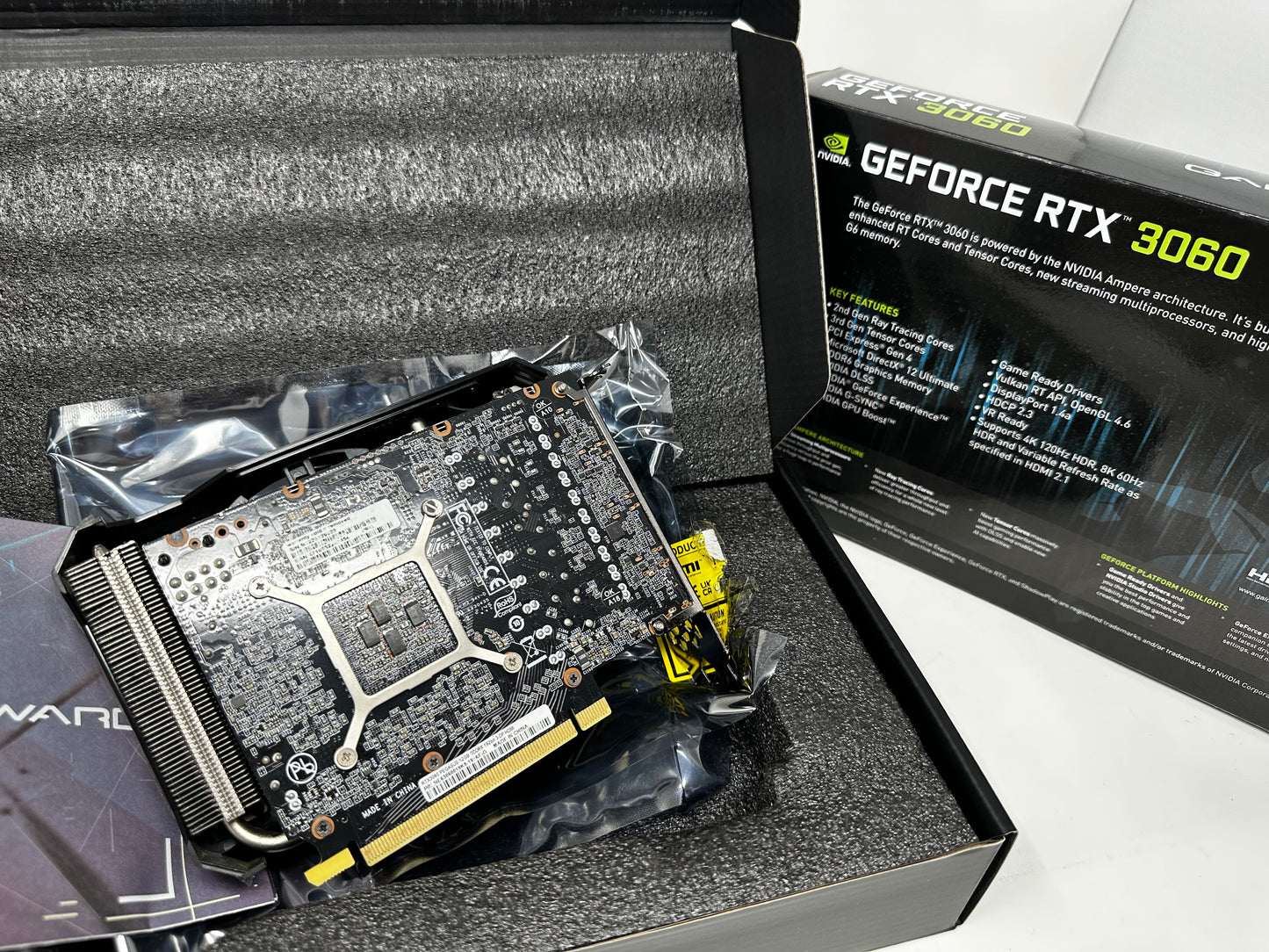 GeForce RTX™ 3060 Pegasus