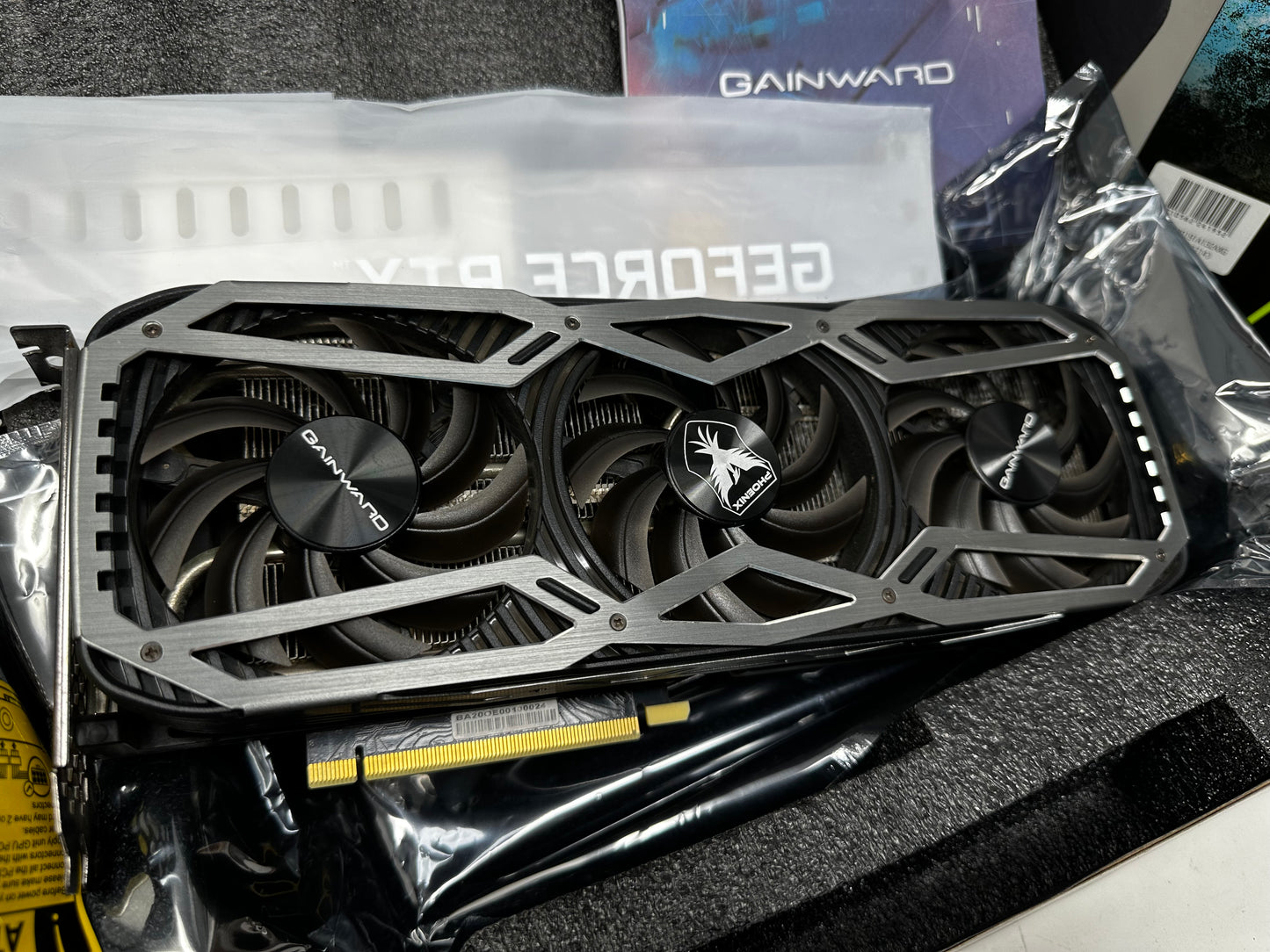 GeForce RTX™ 3080 Phoenix