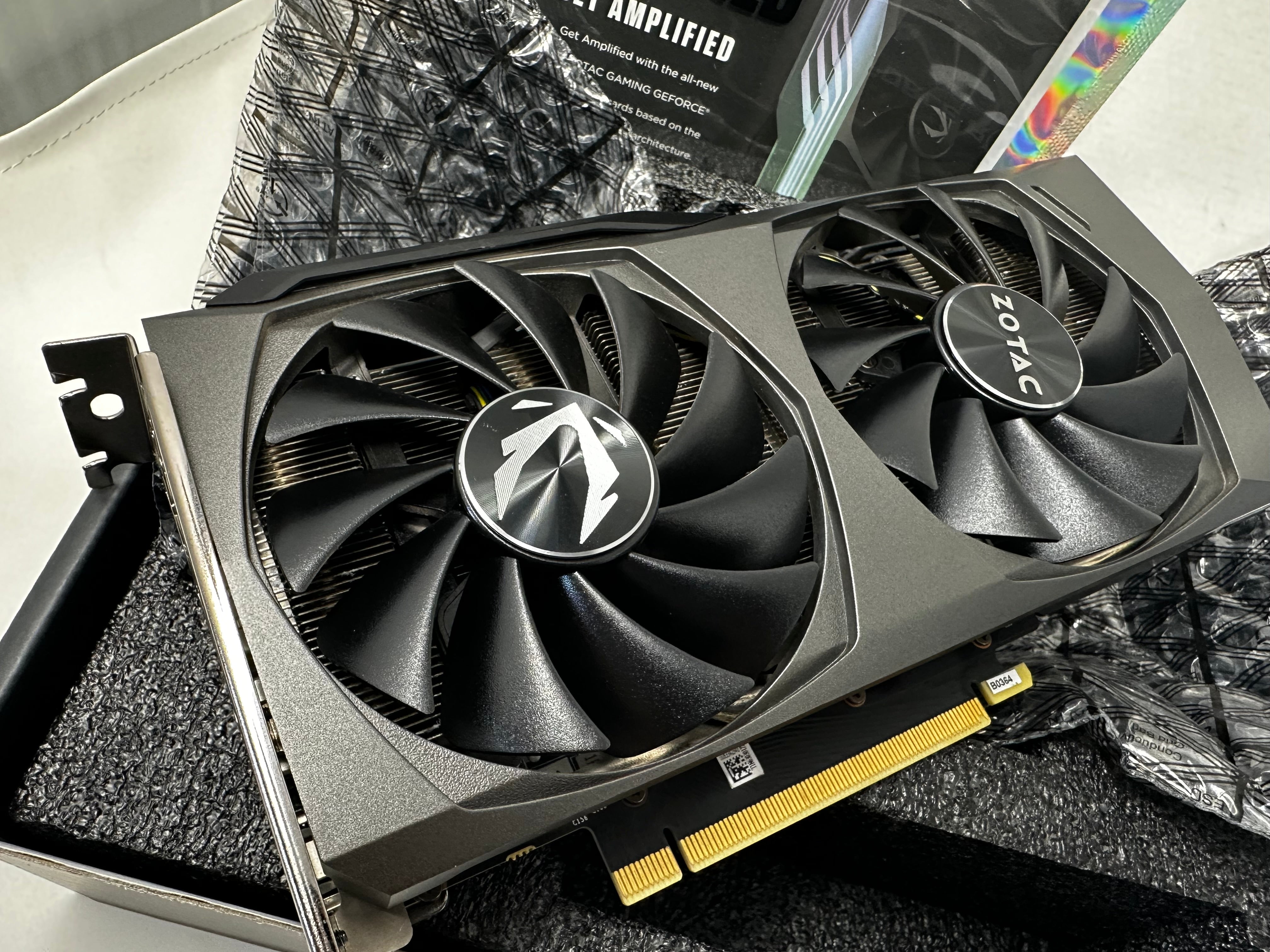 ZOTAC GAMING GeForce RTX 3060 Ti Twin Edge